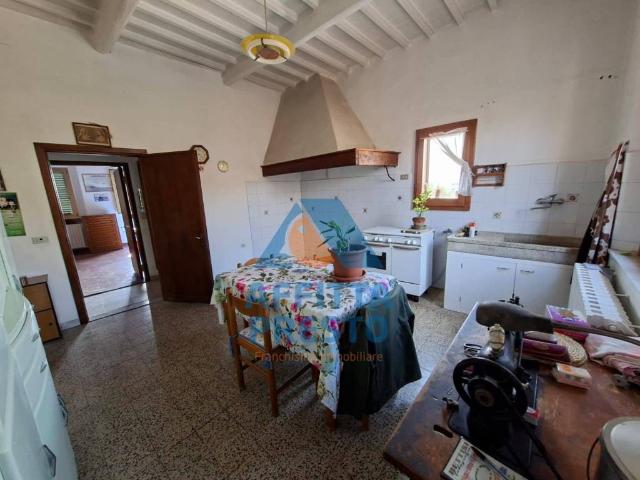 Appartamento in vendita a Capraia e Limite FI