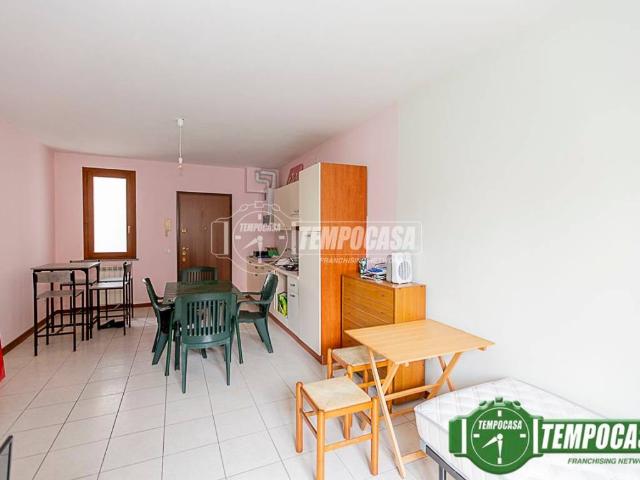 Appartamento in vendita a Capralba CR