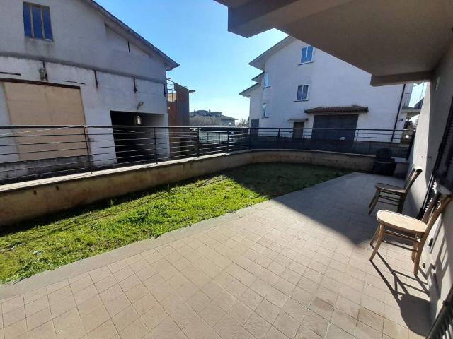 Appartamento in vendita a Caprarola VT