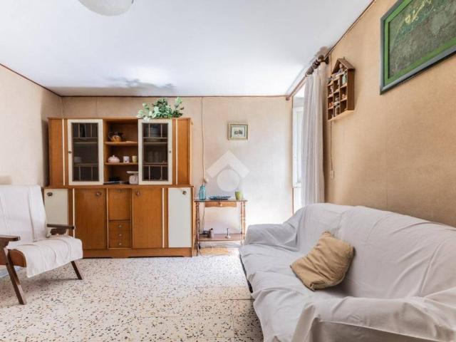 Appartamento in vendita a Caprarola VT