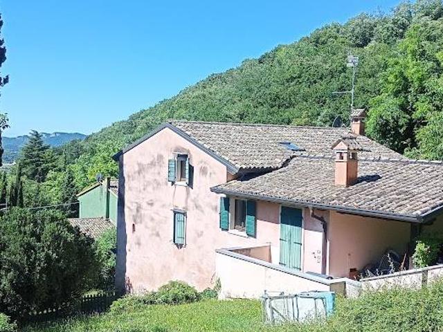 Appartamento in vendita a Caprino Veronese VR