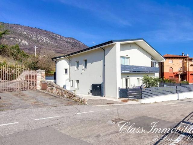 Appartamento in vendita a Caprino Veronese VR