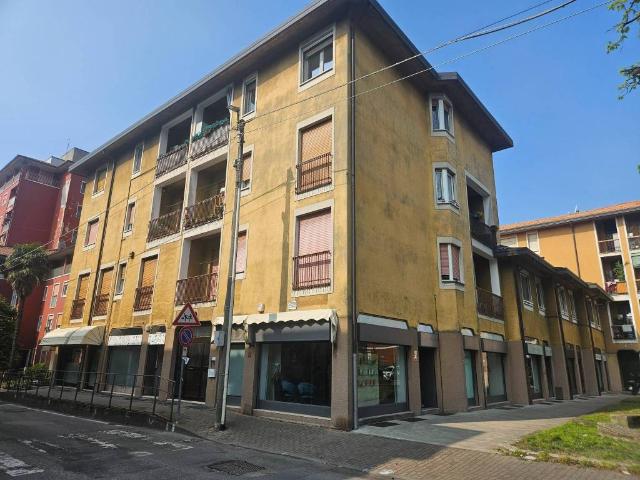 Appartamento in vendita a Carnate MB