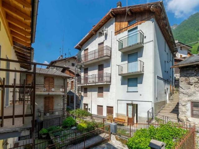 Appartamento in vendita a Carona BG