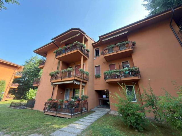 Appartamento in vendita a Carate Brianza MB