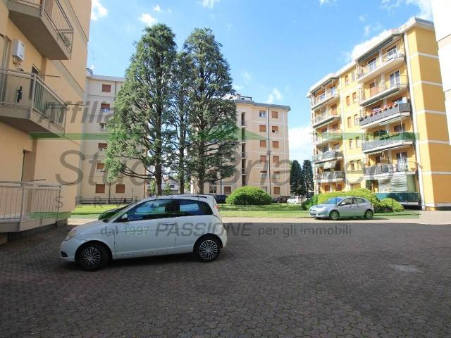 Appartamento in vendita a Carate Brianza