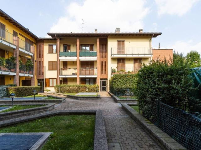 Appartamento in vendita a Carimate CO