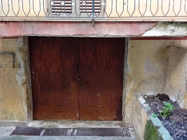 Appartamento in vendita a Carini PA