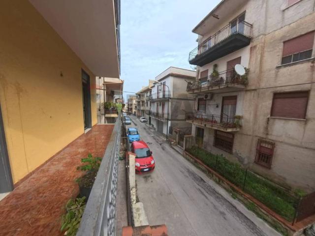 Appartamento in vendita a Carini PA