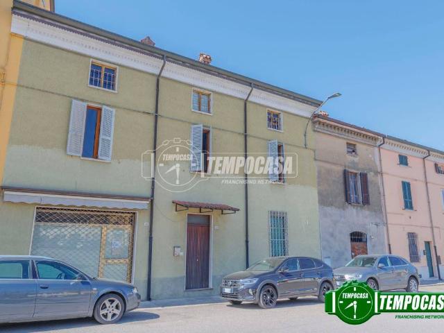 Appartamento in vendita a Carpaneto Piacentino PC