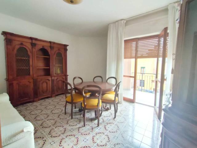 Appartamento in vendita a Carrara