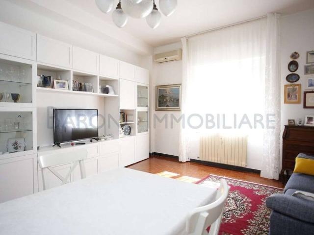 Appartamento in vendita a Carrara