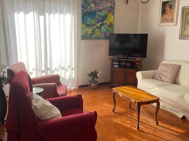 Appartamento in vendita a Carrara