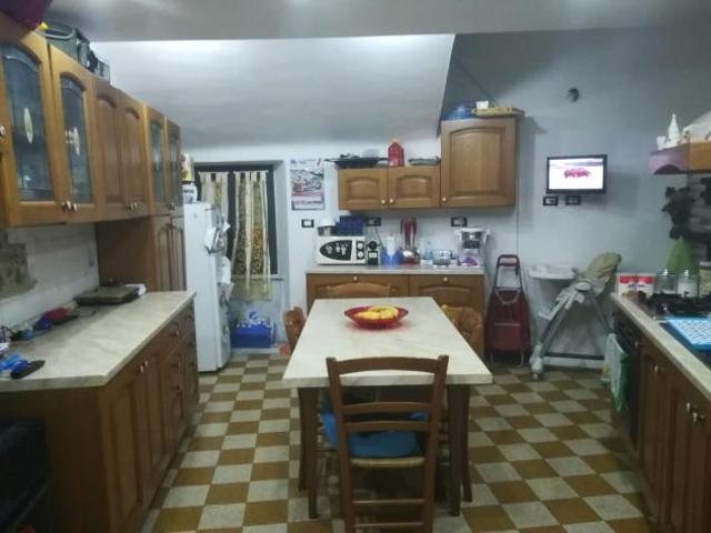 Appartamento in vendita a Carrara 130 mq Rif: 756644