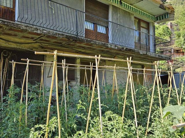 Appartamento in vendita a Carrara