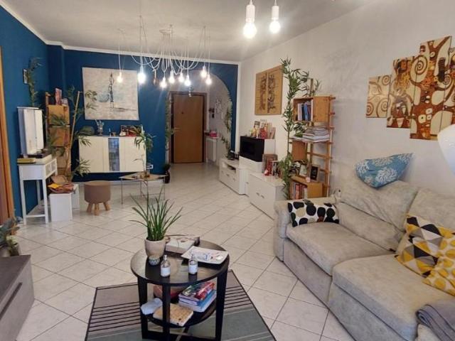 Appartamento in vendita a Carrara