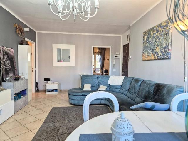 Appartamento in vendita a Carrara