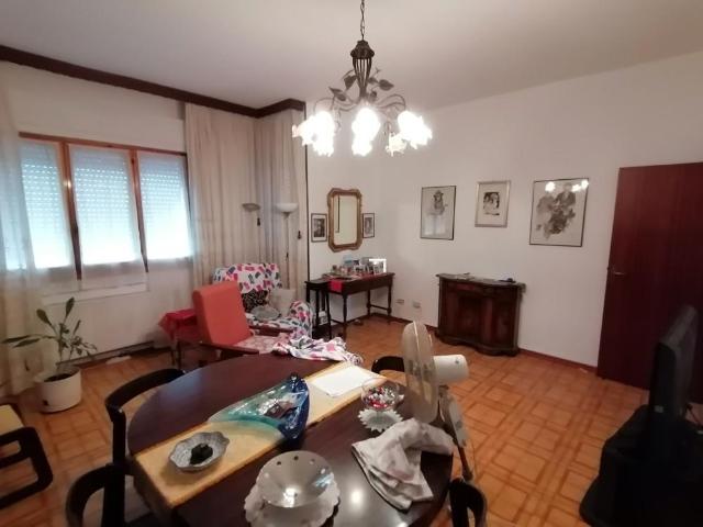 Appartamento in vendita a Carrara