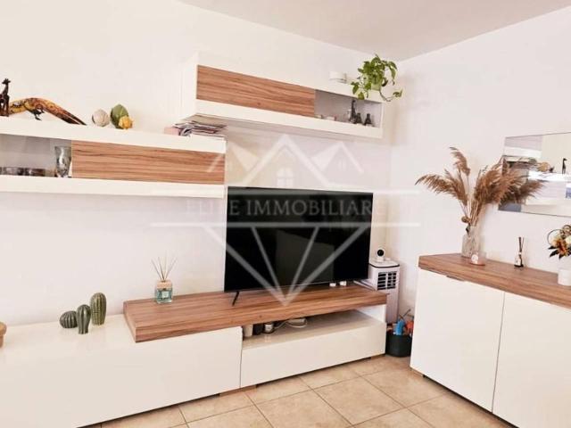Appartamento in vendita a Carrara