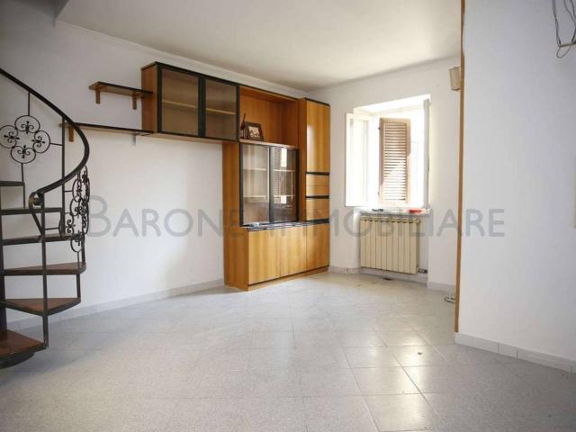 Appartamento in vendita a Carrara