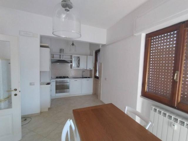 Appartamento in vendita a Carrara