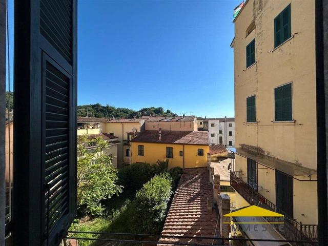 Appartamento in vendita a Carrara