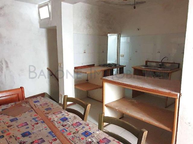 Appartamento in vendita a Carrara