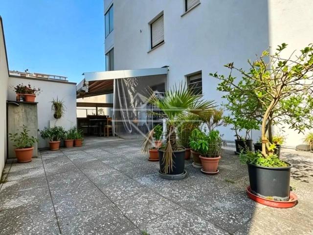 Appartamento in vendita a Carrara