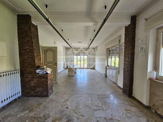 Appartamento in vendita a Carrara