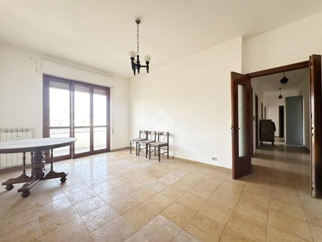 Appartamento in vendita a Carrara