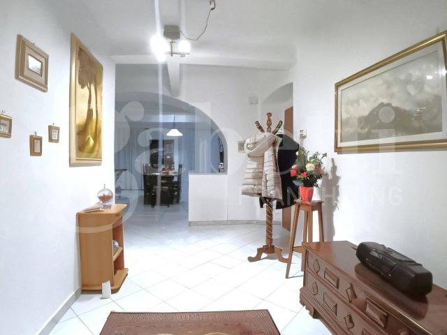 Appartamento in vendita a Carrara