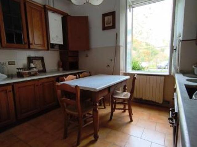 Appartamento in vendita a Carrara 88 mq Rif: 1411555