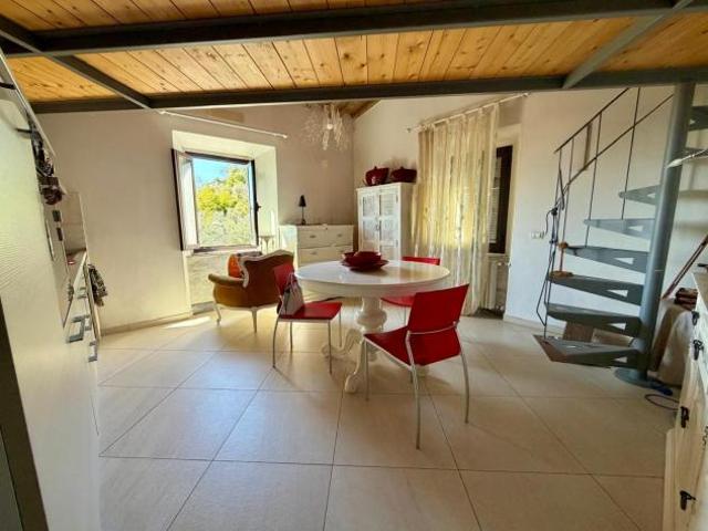 Appartamento in vendita a Carrara 89 mq Rif: 1405685