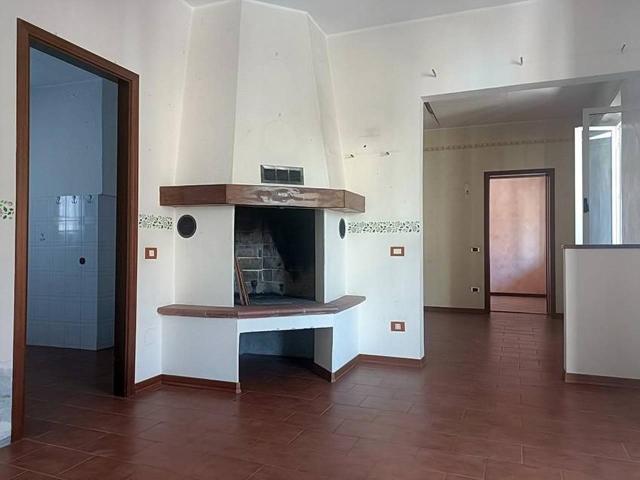 Appartamento in vendita a Carrara