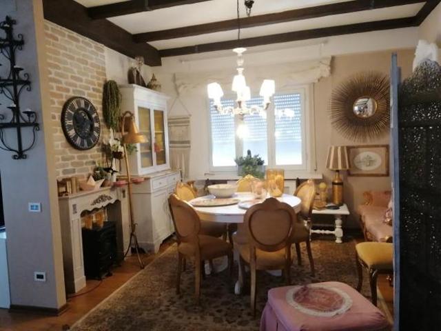 Appartamento in vendita a Carrara 94 mq Rif: 1194145