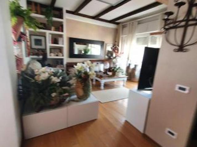 Appartamento in vendita a Carrara 95 mq Rif: 991404