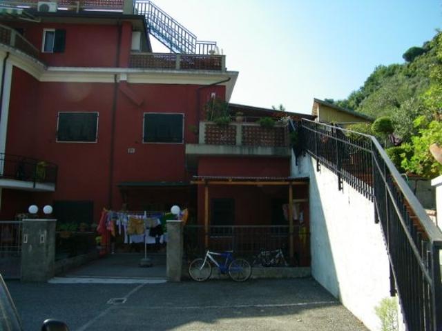 APPARTAMENTO in VENDITA a CARRARA Carrara di 4 vani