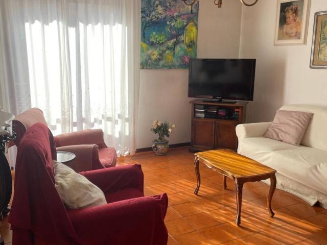 Appartamento in vendita a Carrara MS