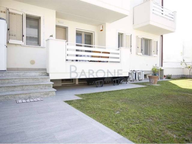 Appartamento in vendita a Carrara MS