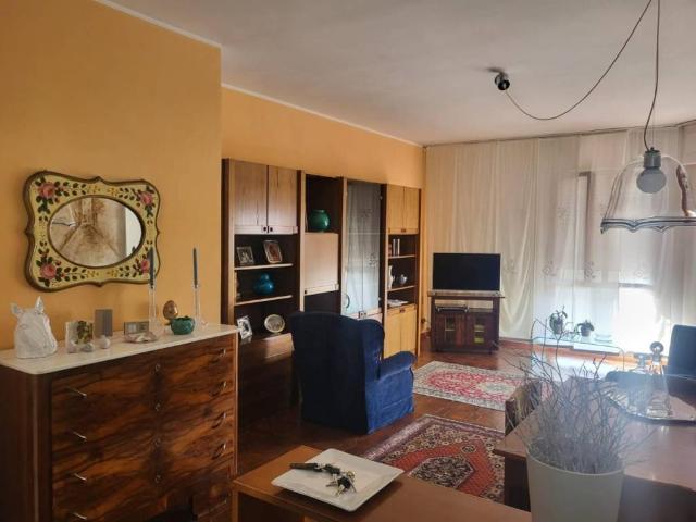Appartamento in vendita a Carrara MS