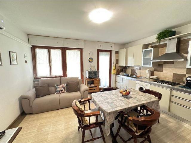 Appartamento in vendita a Carrara MS