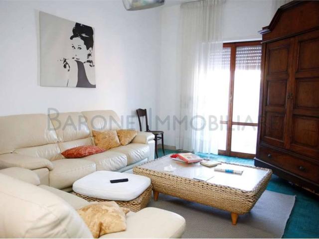 Appartamento in vendita a Carrara MS