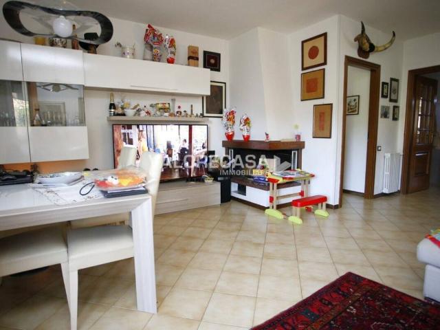 Appartamento in vendita a Carrara MS