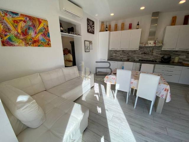 Appartamento in vendita a Carrara MS