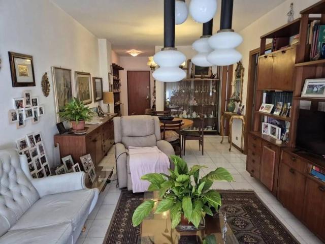 Appartamento in vendita a Carrara MS