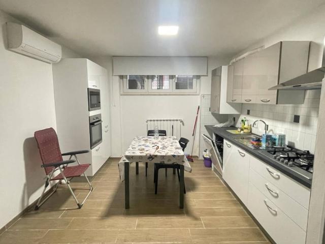 Appartamento in vendita a Carrara MS