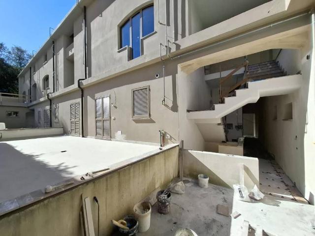 Appartamento in vendita a Carrara MS