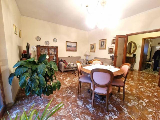 Appartamento in vendita a Carrara MS