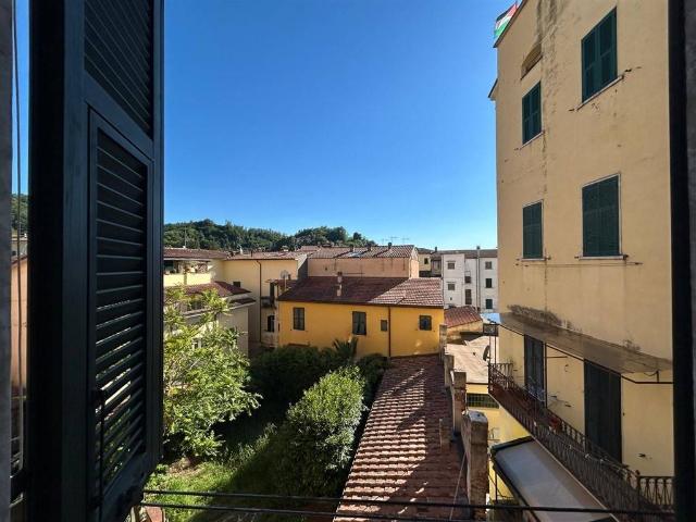 Appartamento in vendita a Carrara MS