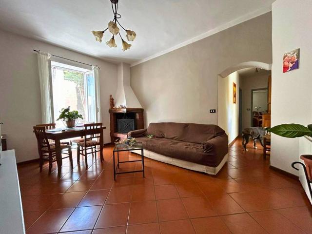 Appartamento in vendita a Carrara MS